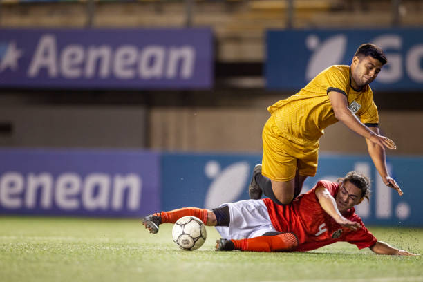 质和跑动能 质和跑动能